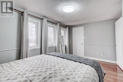 118 Radford Drive, Ajax, ON - Indoor Photo Showing Bedroom