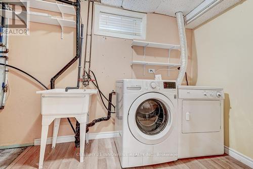 118 Radford Drive, Ajax, ON - Indoor Photo Showing Laundry Room