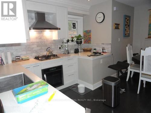 222 Westwood Avenue, Toronto, ON - Indoor Photo Showing Kitchen With Upgraded Kitchen