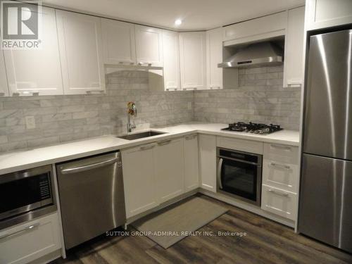 222 Westwood Avenue, Toronto, ON - Indoor Photo Showing Kitchen With Upgraded Kitchen