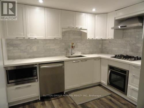 222 Westwood Avenue, Toronto, ON - Indoor Photo Showing Kitchen With Upgraded Kitchen