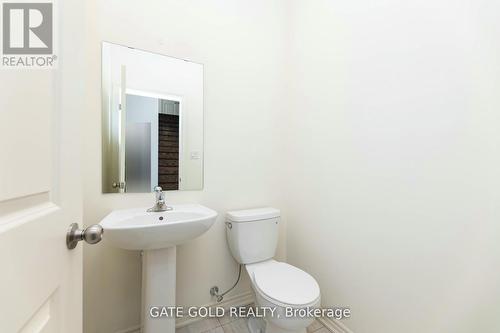 861 Rexton Drive, Oshawa, ON - Indoor Photo Showing Bathroom