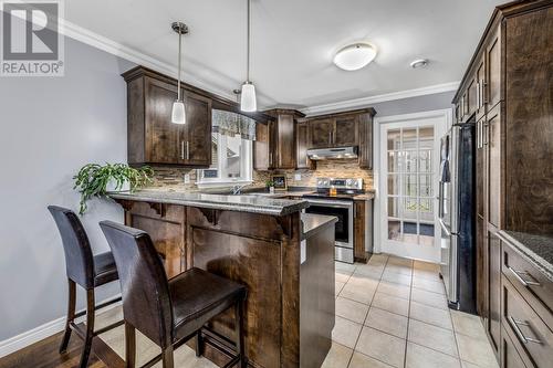 39 Magee Drive, Paradise, NL - Indoor Photo Showing Kitchen With Upgraded Kitchen