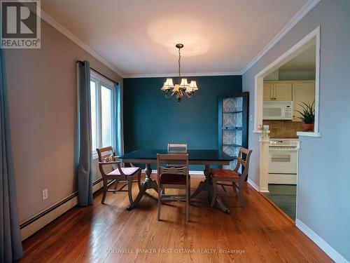 95 - 2 Selye Crescent, Ottawa, ON - Indoor Photo Showing Dining Room