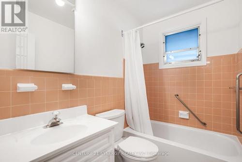 1254 Woodside Drive, Ottawa, ON - Indoor Photo Showing Bathroom