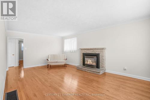 1254 Woodside Drive, Ottawa, ON - Indoor Photo Showing Living Room With Fireplace