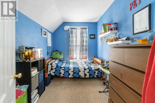 640 King Street, Port Colborne, ON - Indoor Photo Showing Bedroom