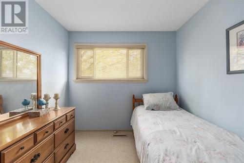 285 Rowell Ave, Sault Ste. Marie, ON - Indoor Photo Showing Bedroom