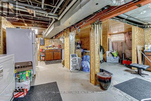 25 Pegler Street, London, ON - Indoor Photo Showing Basement