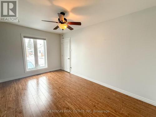 364 Spruce Street N, Timmins (Tne - Hill District), ON - Indoor Photo Showing Other Room