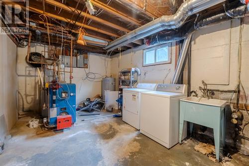 39 Bannister Street, Mount Pearl, NL - Indoor Photo Showing Laundry Room