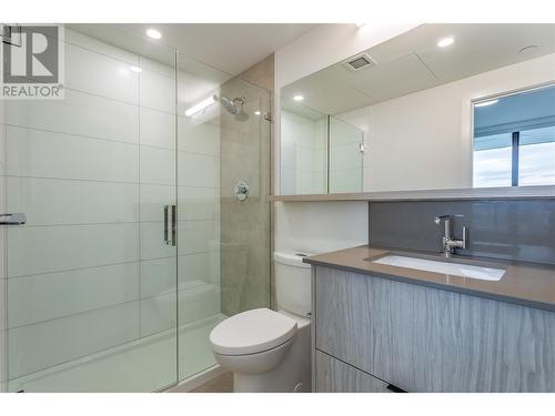 1488 Bertram Street Unit# 605, Kelowna, BC - Indoor Photo Showing Bathroom