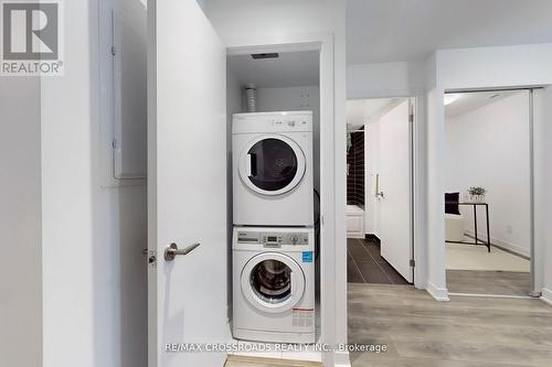 1517 - 87 Peter Street, Toronto, ON - Indoor Photo Showing Laundry Room