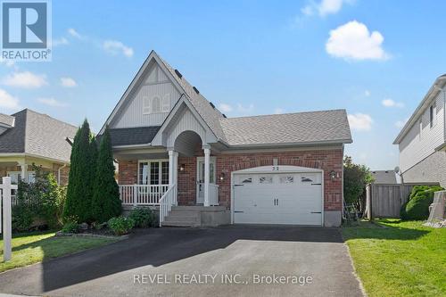 32 Sherwood Street, Orangeville, ON - Outdoor With Facade