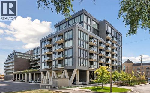 Ph807 - 7 Smith Crescent, Toronto, ON - Outdoor With Facade