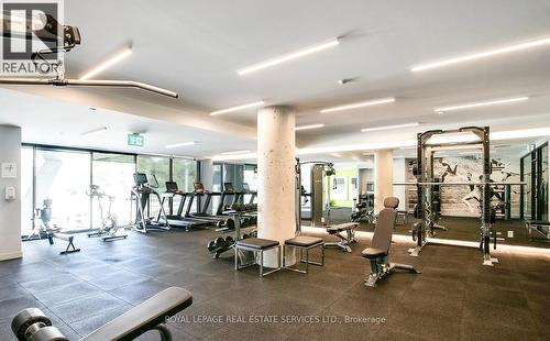 Ph807 - 7 Smith Crescent, Toronto, ON - Indoor Photo Showing Gym Room