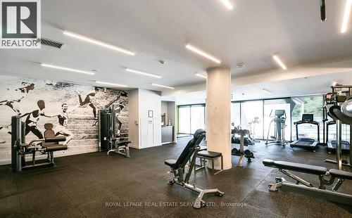 Ph807 - 7 Smith Crescent, Toronto, ON - Indoor Photo Showing Gym Room