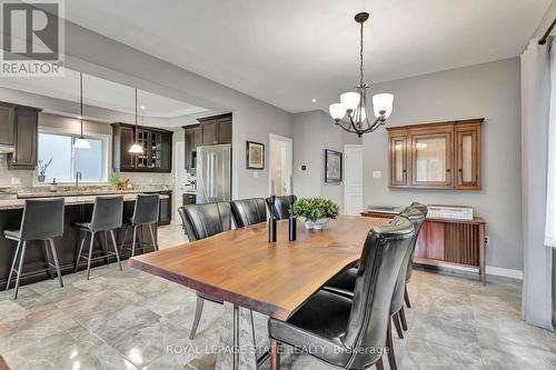 920 Stone Church Road E, Hamilton, ON - Indoor Photo Showing Dining Room