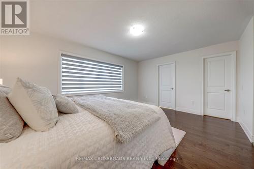 132 Carriage Shop Bend, East Gwillimbury, ON - Indoor Photo Showing Bedroom