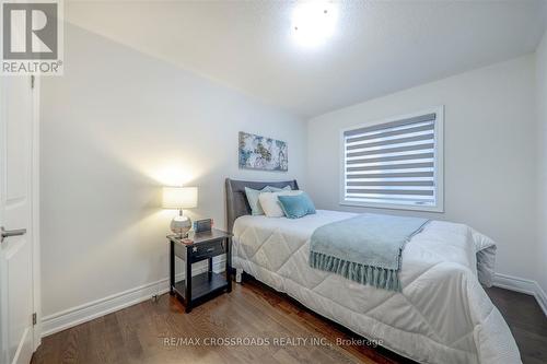 132 Carriage Shop Bend, East Gwillimbury, ON - Indoor Photo Showing Bedroom