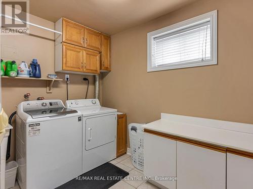 73 Baybrook Road, Brampton, ON - Indoor Photo Showing Laundry Room