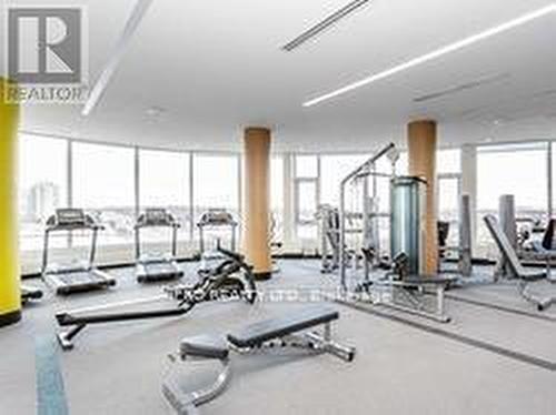 822 - 2520 Eglinton Avenue W, Mississauga, ON - Indoor Photo Showing Gym Room