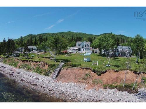 45227 Cabot Trail, North Shore, NS 