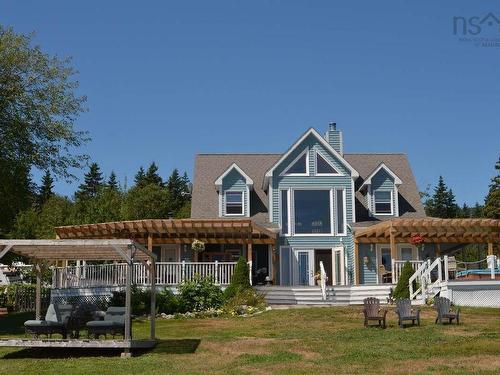 45227 Cabot Trail, North Shore, NS 