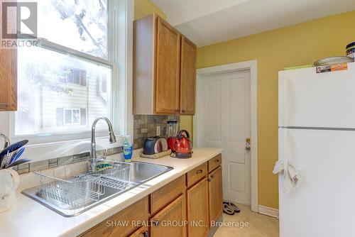 37 Elora Street S, Minto, ON - Indoor Photo Showing Kitchen With Double Sink