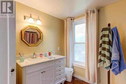 37 Elora Street S, Minto, ON - Indoor Photo Showing Bathroom