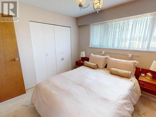 7342 Field Street, Powell River, BC - Indoor Photo Showing Bedroom