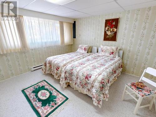 7342 Field Street, Powell River, BC - Indoor Photo Showing Bedroom