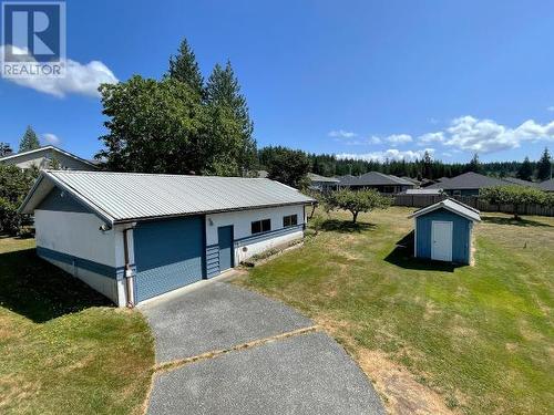 7342 Field Street, Powell River, BC - Outdoor