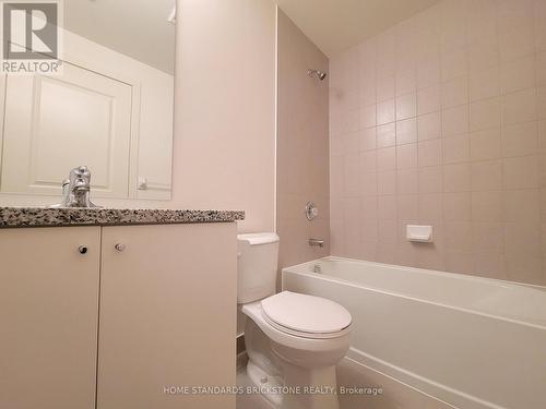 720 - 4955 Yonge Street, Toronto, ON - Indoor Photo Showing Bathroom