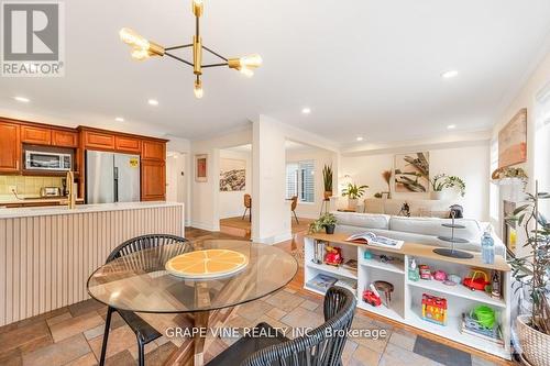 109 Shirley'S Brook Drive, Ottawa, ON - Indoor Photo Showing Dining Room