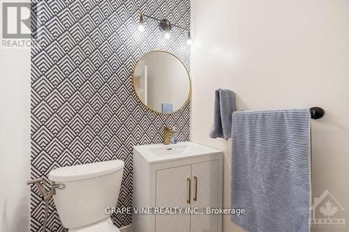 109 Shirley'S Brook Drive, Ottawa, ON - Indoor Photo Showing Bathroom