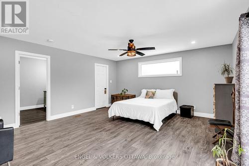 8301 Albert Bouwers Circle, Ottawa, ON - Indoor Photo Showing Bedroom