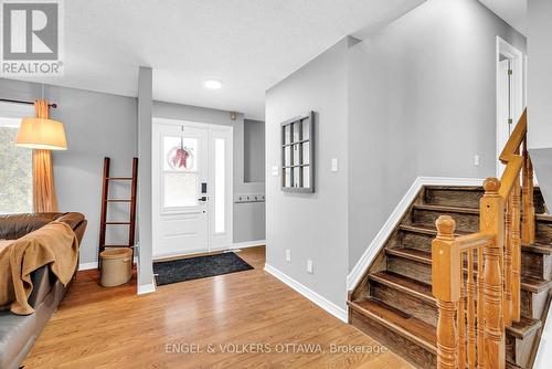 8301 Albert Bouwers Circle, Ottawa, ON - Indoor Photo Showing Other Room