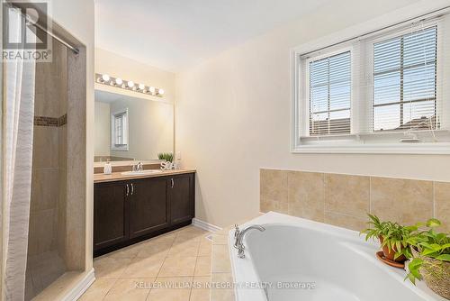 311 Gallantry Way, Ottawa, ON - Indoor Photo Showing Bathroom