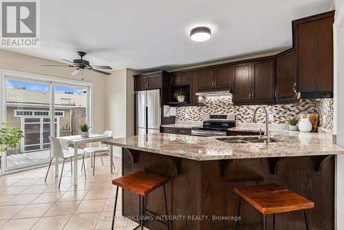 311 Gallantry Way, Ottawa, ON - Indoor Photo Showing Kitchen With Double Sink With Upgraded Kitchen