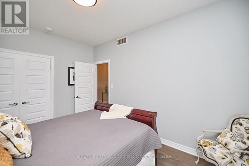 76 Bergenstein Crescent, Pelham (662 - Fonthill), ON - Indoor Photo Showing Bedroom