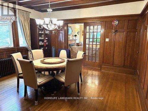 147 Madison Avenue, Toronto, ON - Indoor Photo Showing Dining Room