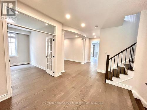 4 Castleglen Boulevard, Markham, ON - Indoor Photo Showing Other Room