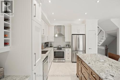 57 Market Garden Mews, Toronto, ON - Indoor Photo Showing Kitchen With Upgraded Kitchen