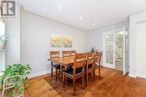 340 Sardinia Drive, Mississauga, ON - Indoor Photo Showing Dining Room