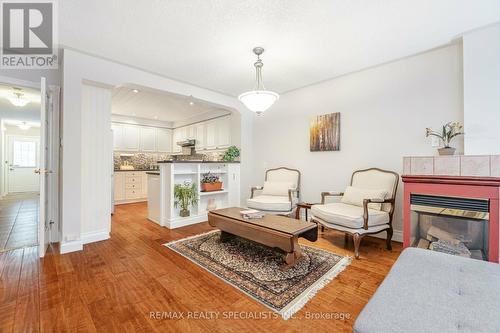 340 Sardinia Drive, Mississauga, ON - Indoor Photo Showing Living Room With Fireplace