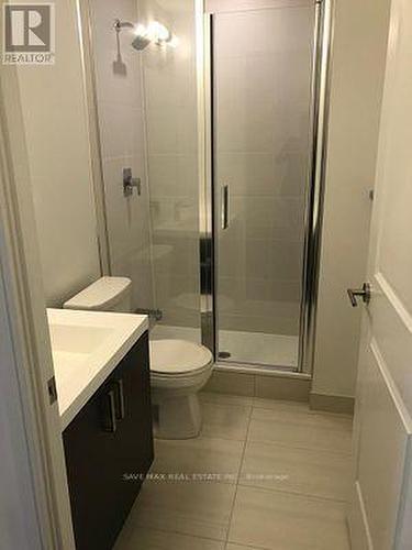 519 - 8 Nahani Way, Mississauga, ON - Indoor Photo Showing Bathroom