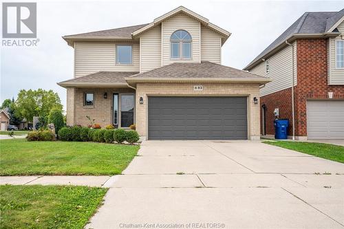 83 Smithfield Circle, Chatham, ON - Outdoor With Facade