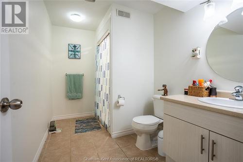 83 Smithfield Circle, Chatham, ON - Indoor Photo Showing Bathroom