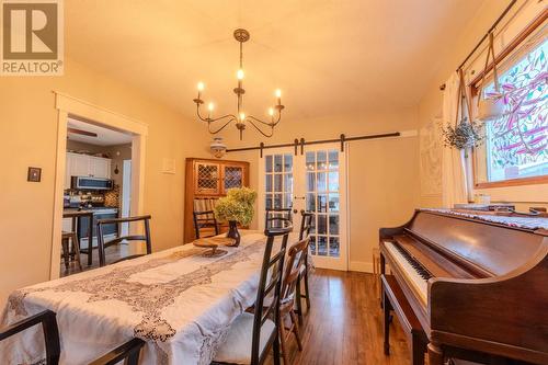 335 Bloor St W, Sault Ste. Marie, ON - Indoor Photo Showing Dining Room